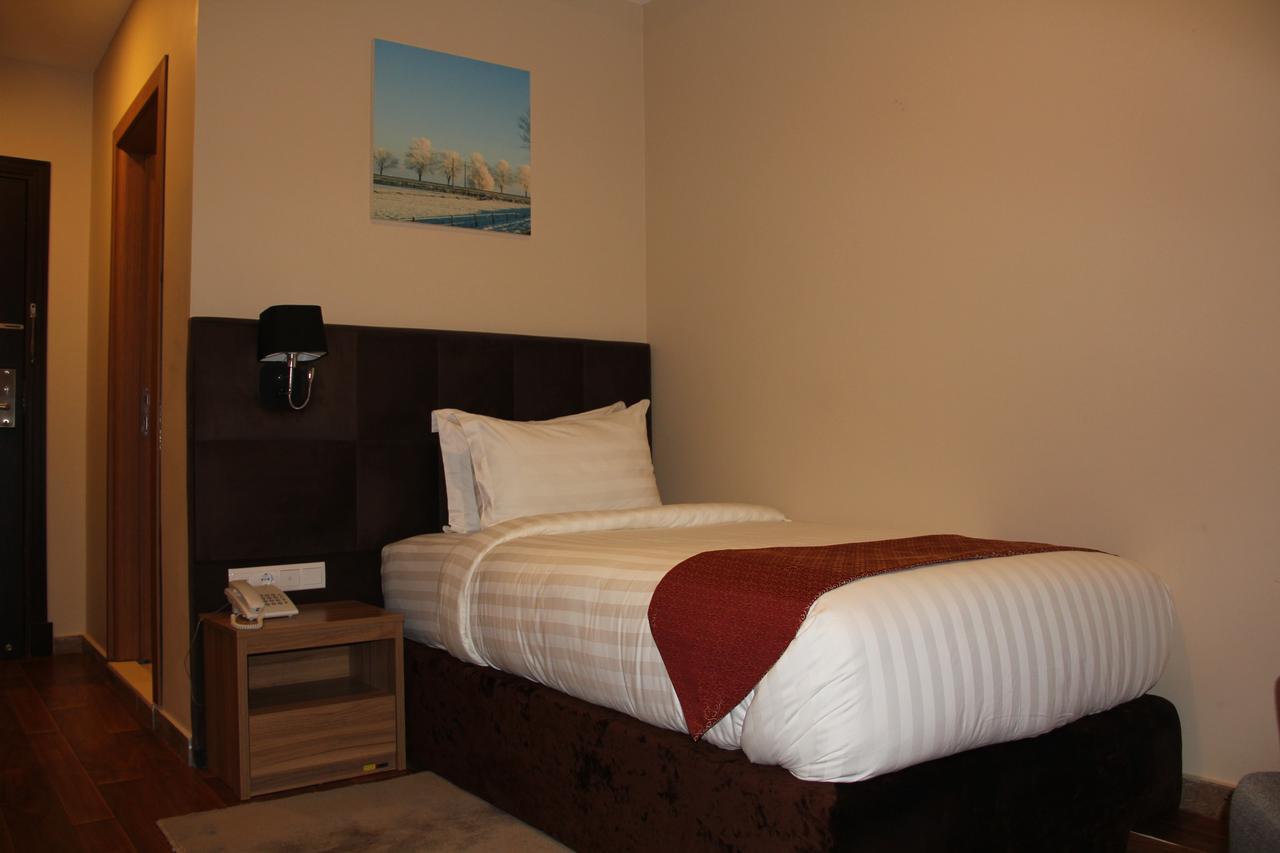 Casablu Hotel นูแอกชอต ภายนอก รูปภาพ